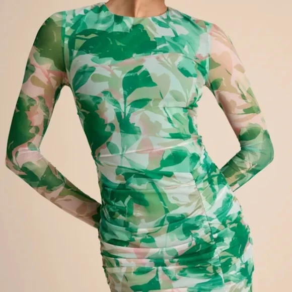 Lulu's Chic Green Geometric Long Sleeve Dress - Picture 2 of 5